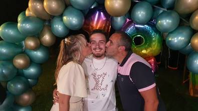 20250727_013646_red-20p100