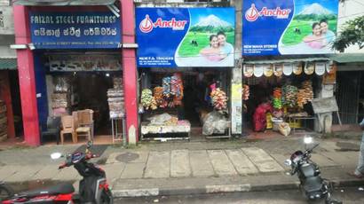 P1363613_red-20p100