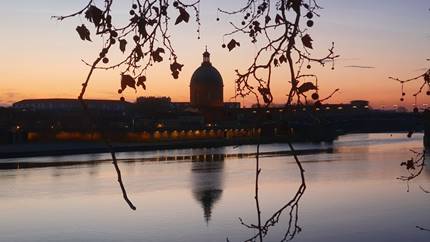 20250120_180629_red-20p100